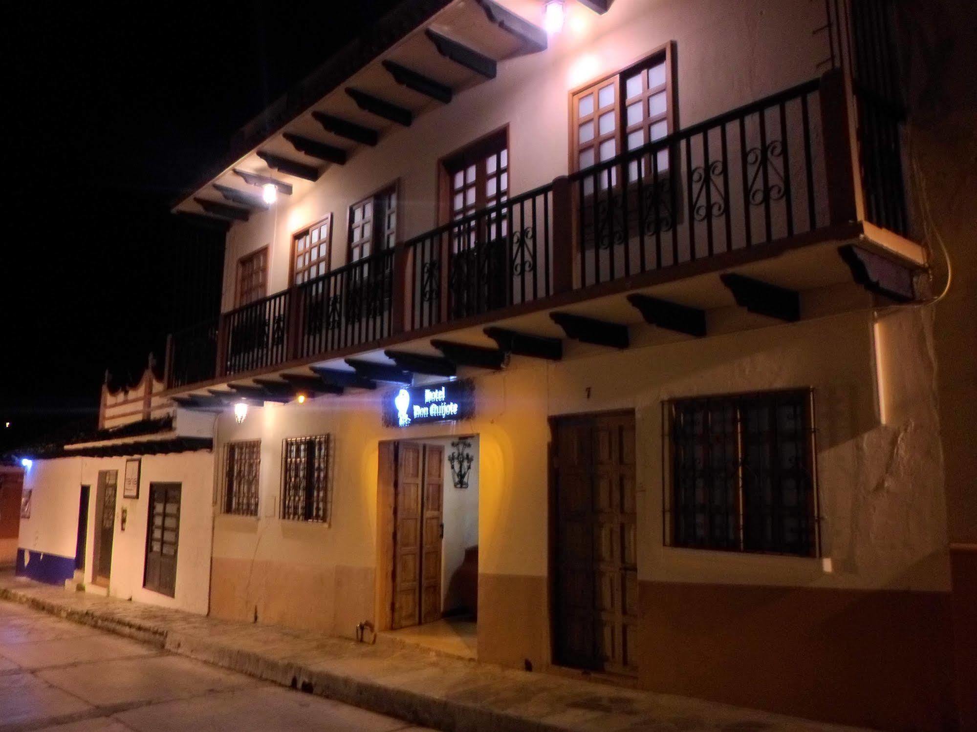 Hotel Don Quijote San Cristobal de las Casas Exterior photo
